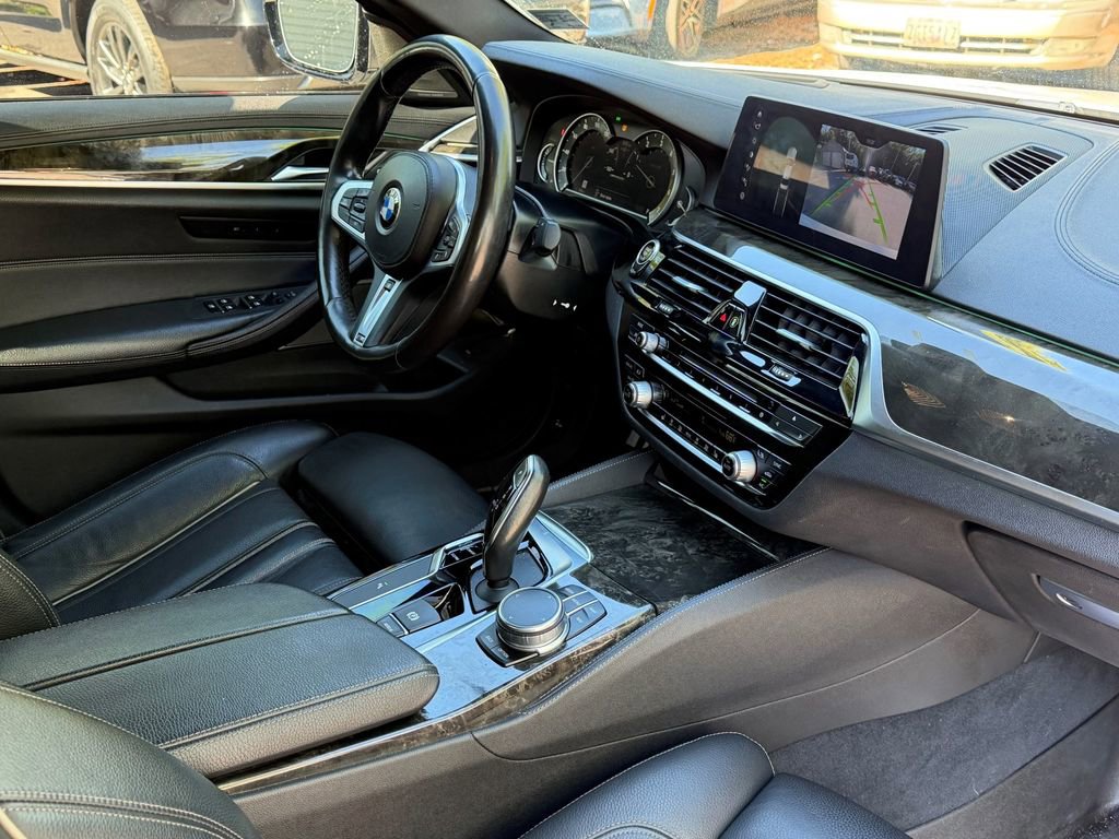Used 2018 BMW M550i xDrive AWD/4WD image 14