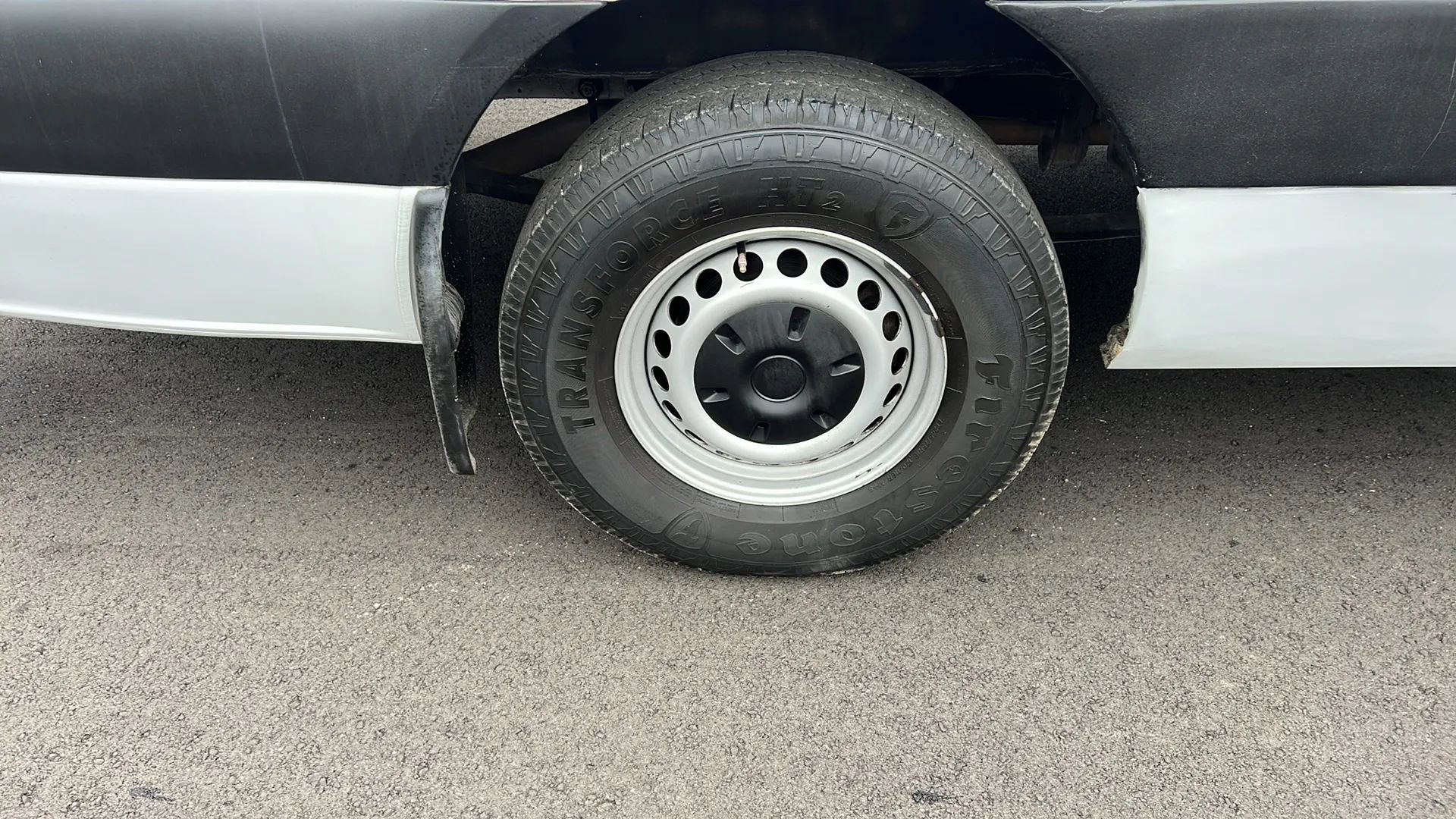 Used 2020 Freightliner Sprinter 2500 image 30