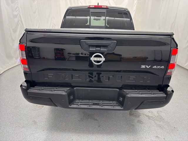Used 2022 Nissan Frontier SV w/ Technology Package image 8