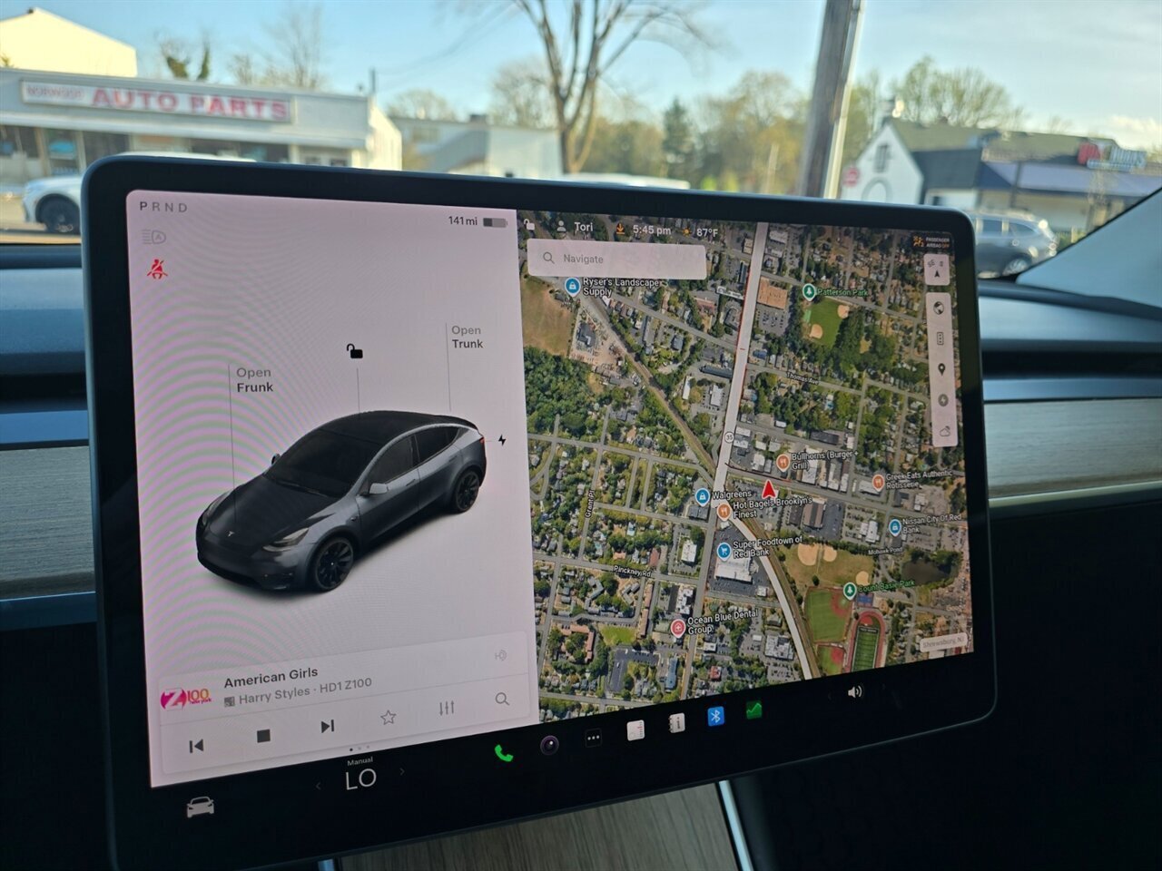 Used 2021 Tesla Model Y Long Range image 6