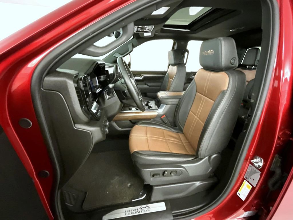 Certified 2025 Chevrolet Silverado 3500 High Country w/ High Country Premium Package image 10
