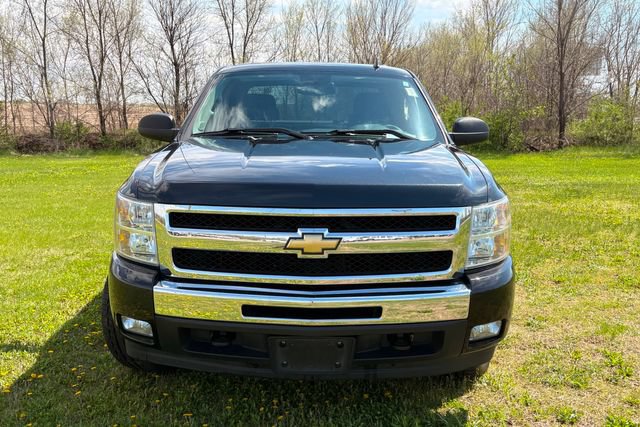 Used 2010 Chevrolet Silverado 1500 LT w/ Power Pack Plus AWD/4WD image 13
