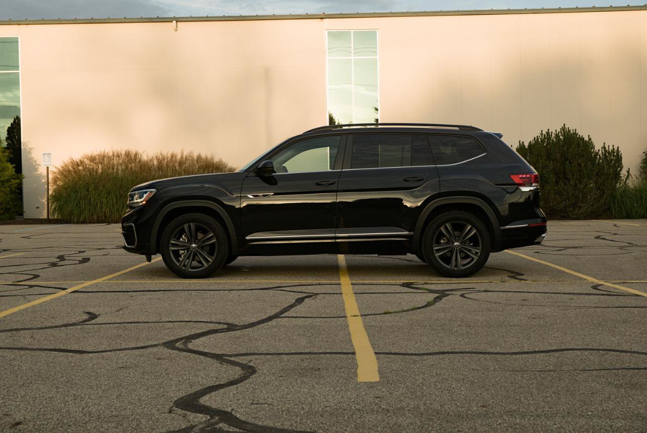Used 2021 Volkswagen Atlas SE AWD/4WD image 3