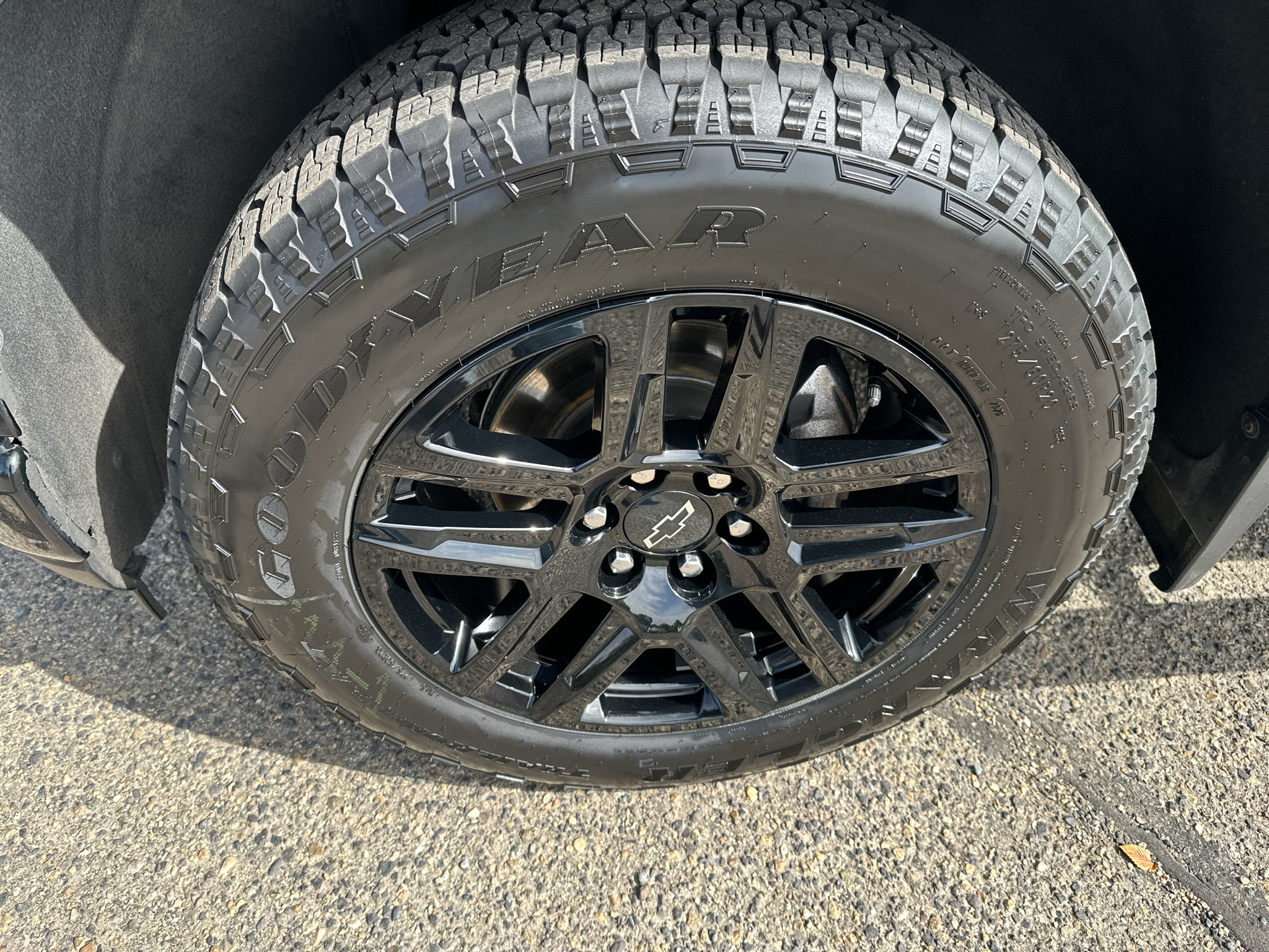 Used 2021 Chevrolet Silverado 1500 RST w/ All Star Edition Plus AWD/4WD image 9