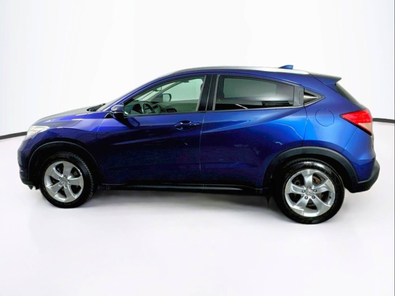 Used 2016 Honda HR-V EX-L image 4