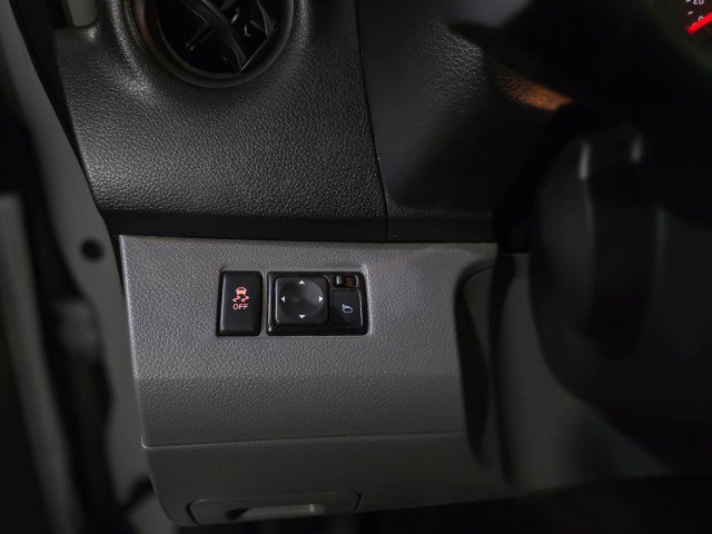 Used 2019 Nissan NV200 SV FWD image 25