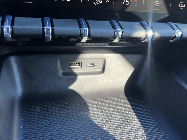 New 2026 GMC Terrain AT4 w/ Convenience Package III image 23