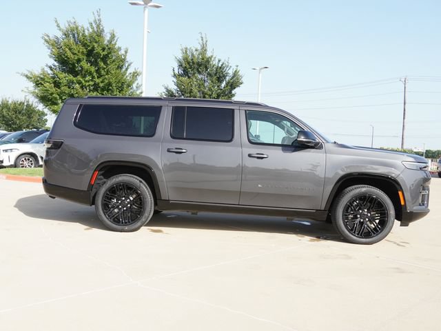 New 2026 Jeep Grand Wagoneer L Limited AWD/4WD image 10