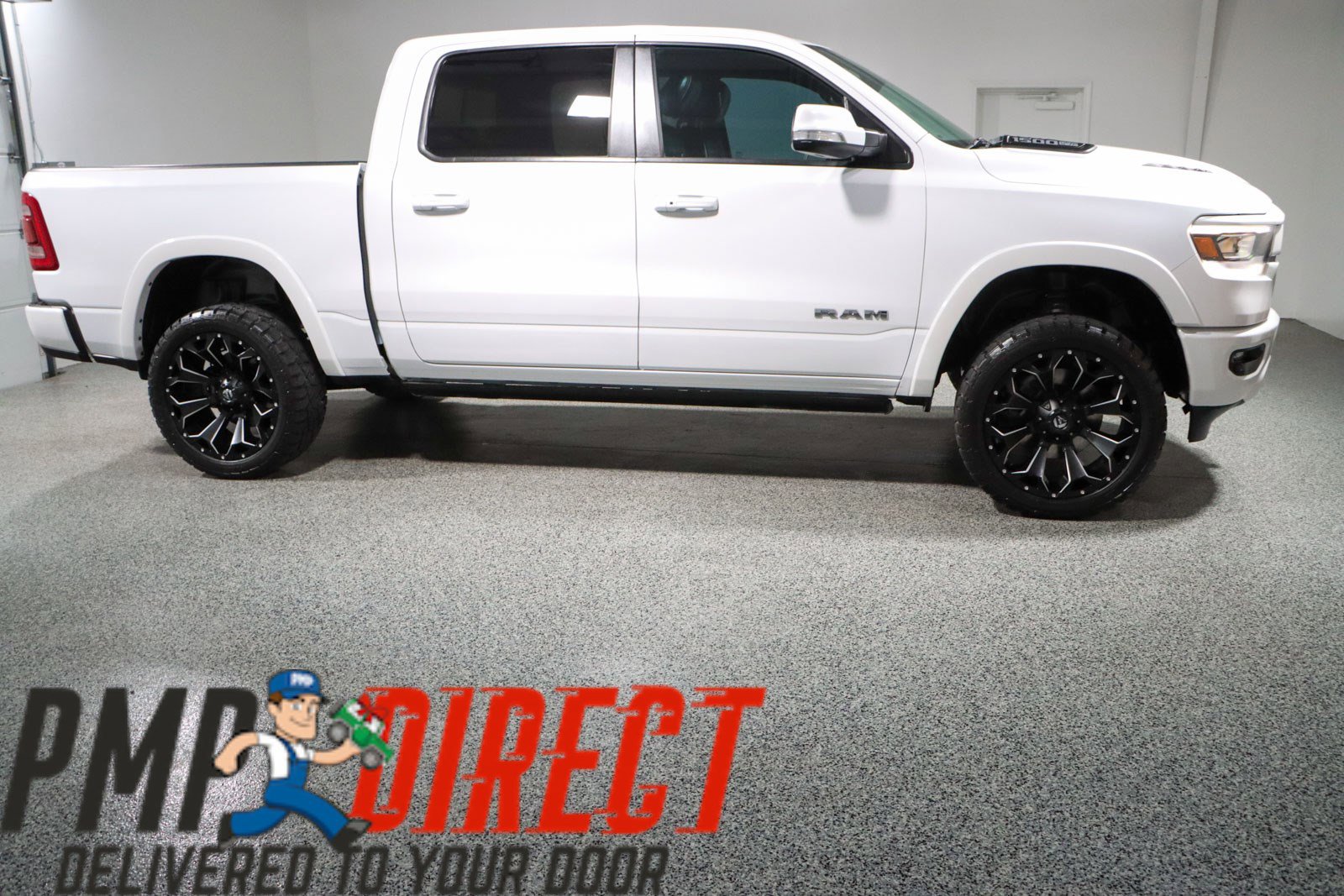 Used 2019 RAM 1500 Laramie w/ Sport Appearance Package image 6
