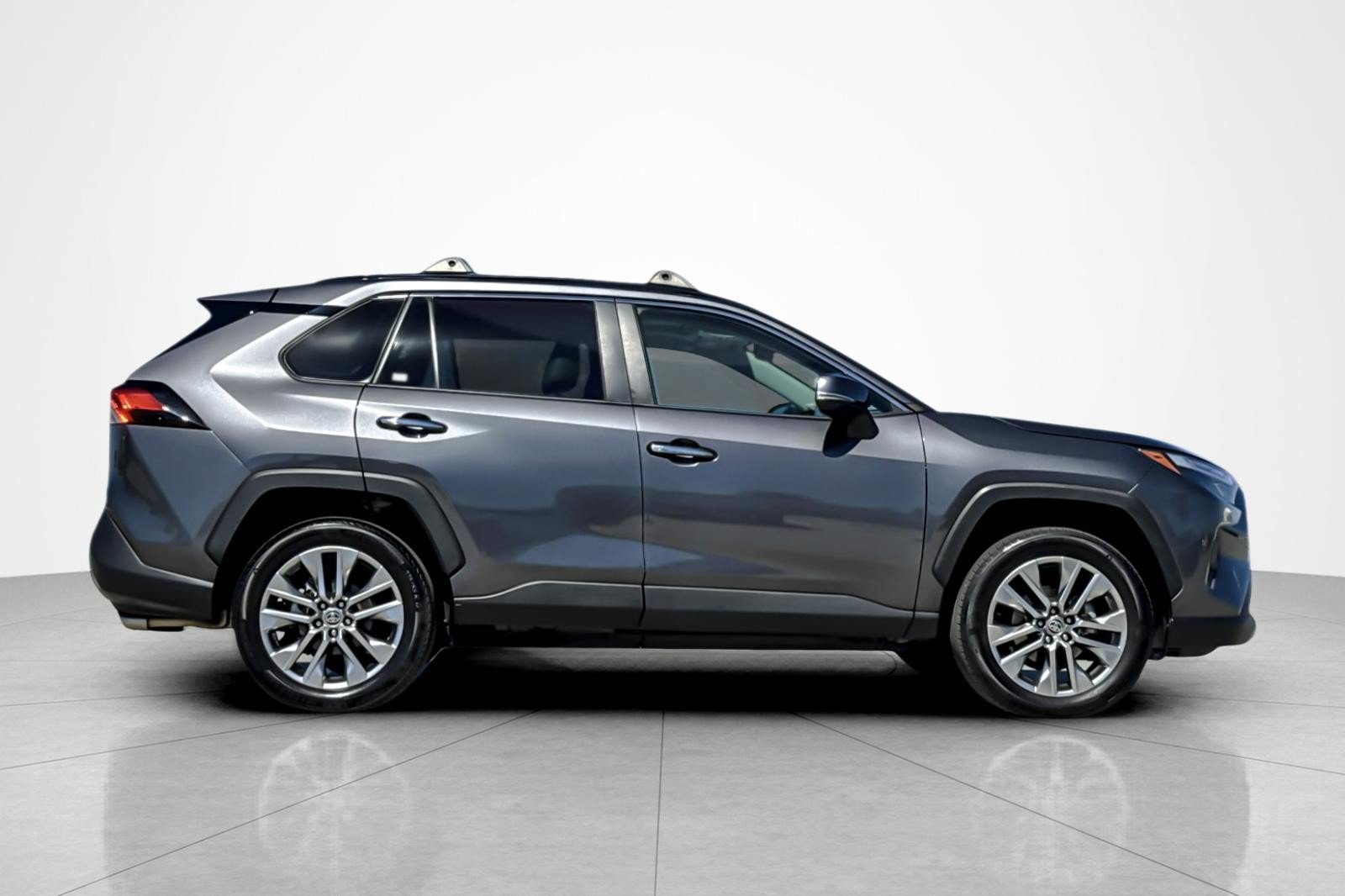 Certified 2023 Toyota RAV4 Limited AWD/4WD image 6