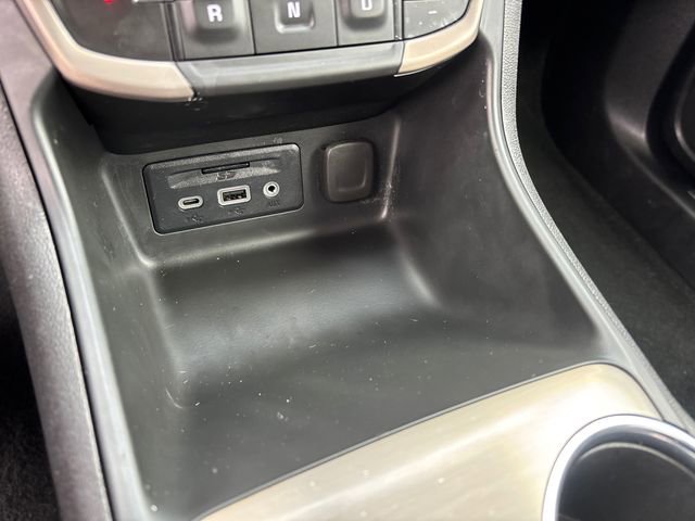 Used 2023 GMC Terrain Denali image 26