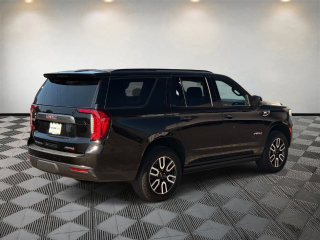 Used 2023 GMC Yukon AT4 w/ AT4 Premium Plus Package AWD/4WD image 6