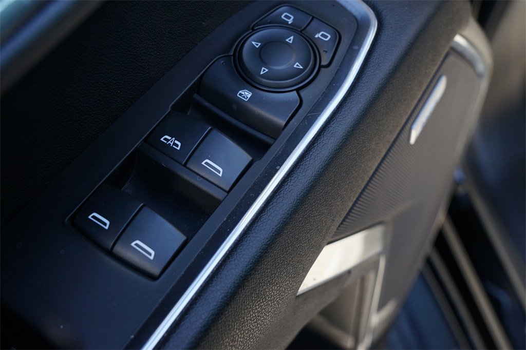 Used 2023 GMC Sierra 1500 Elevation w/ Preferred Package image 17