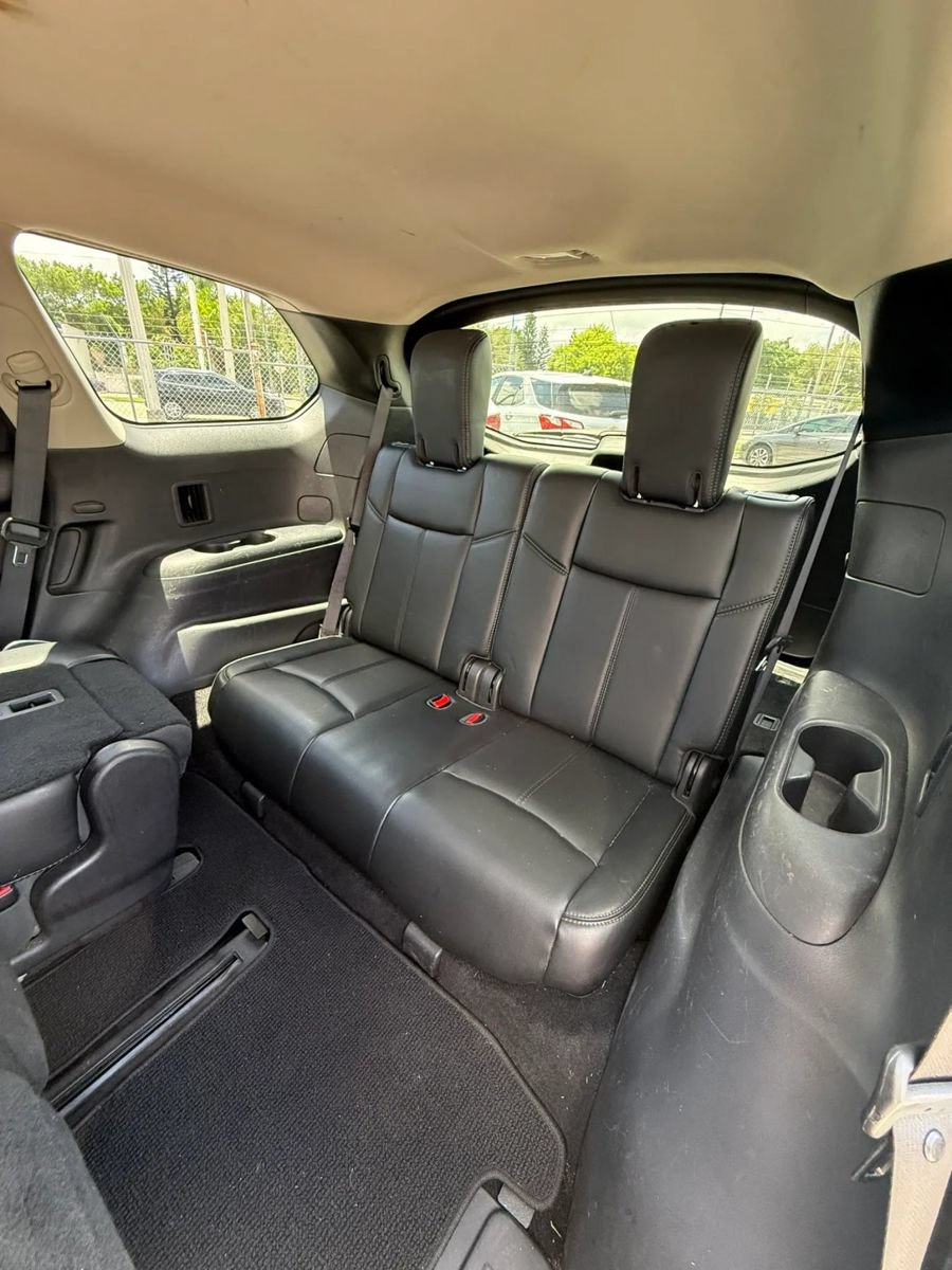 Used 2016 Nissan Pathfinder SL AWD/4WD image 11