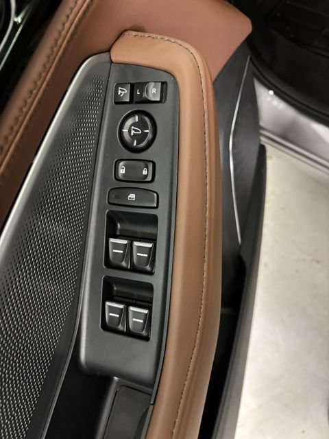 Used 2026 Acura MDX SH-AWD w/ Advance Package image 13