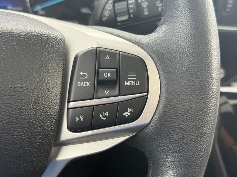 Certified 2023 Ford Explorer Limited w/ Limited Technology Package AWD/4WD image 22