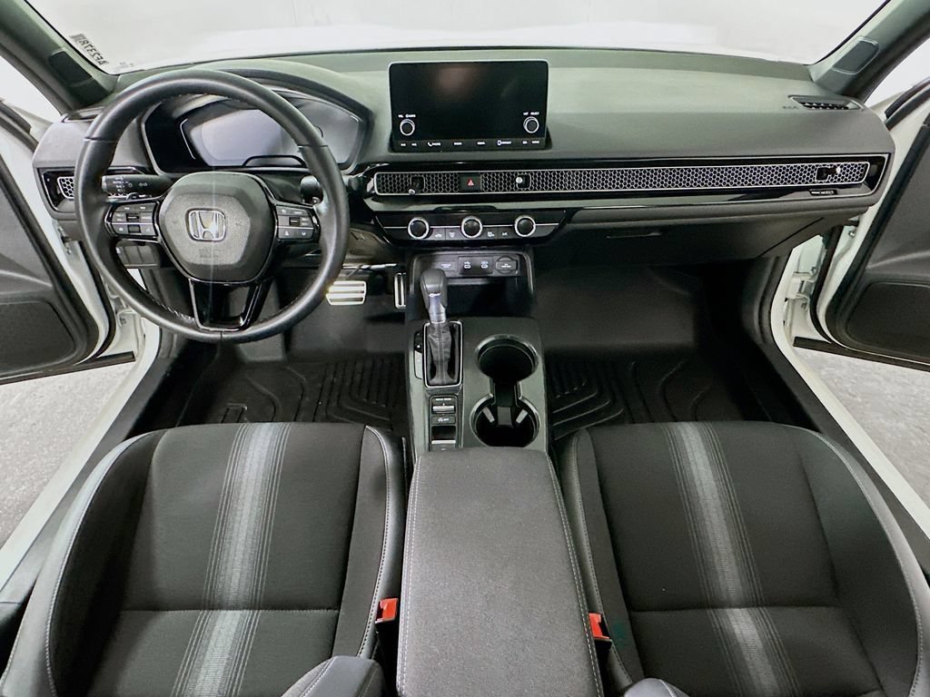 Used 2025 Honda Civic Sport image 16
