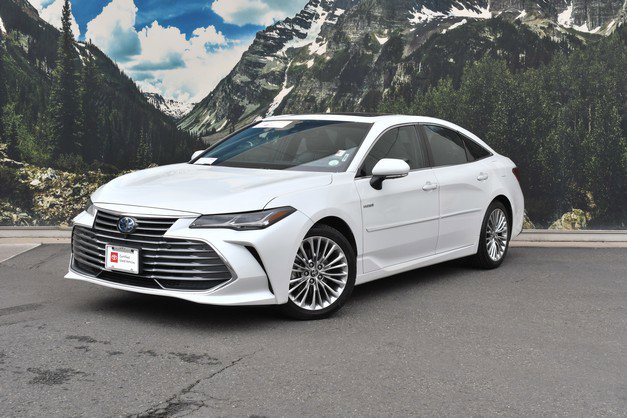 Certified 2021 Toyota Avalon Limited w/ Advanced Safety Package FWD image 6