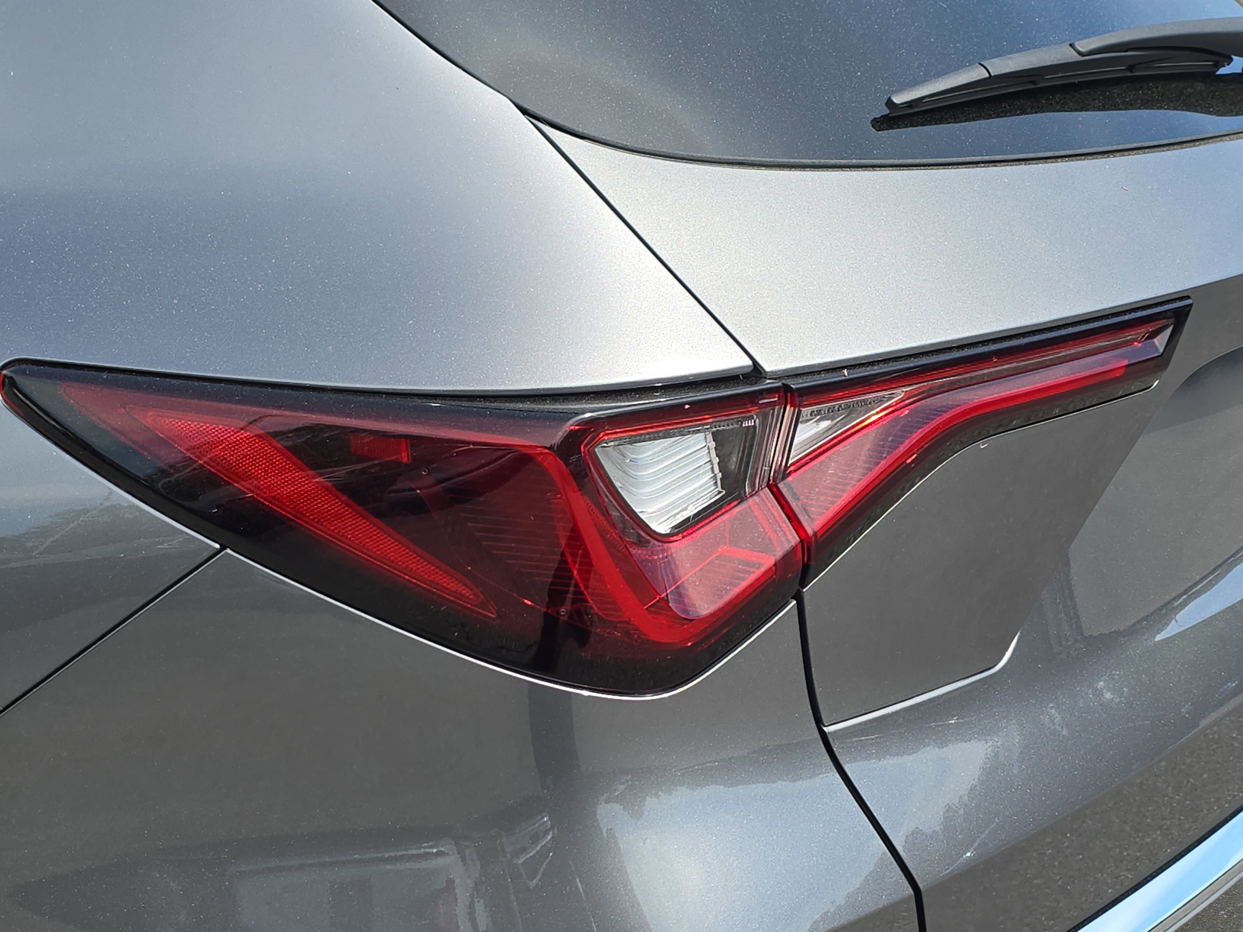 Certified 2025 Acura MDX FWD w/ Technology Package image 33
