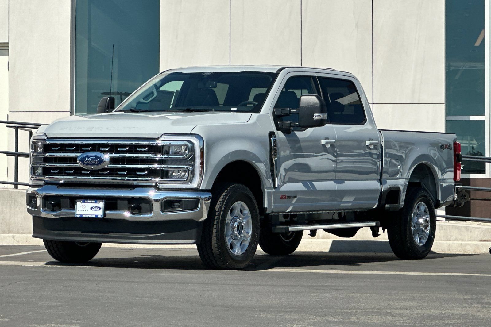 New 2026 Ford F250 XLT w/ XLT Premium Package AWD/4WD image 7
