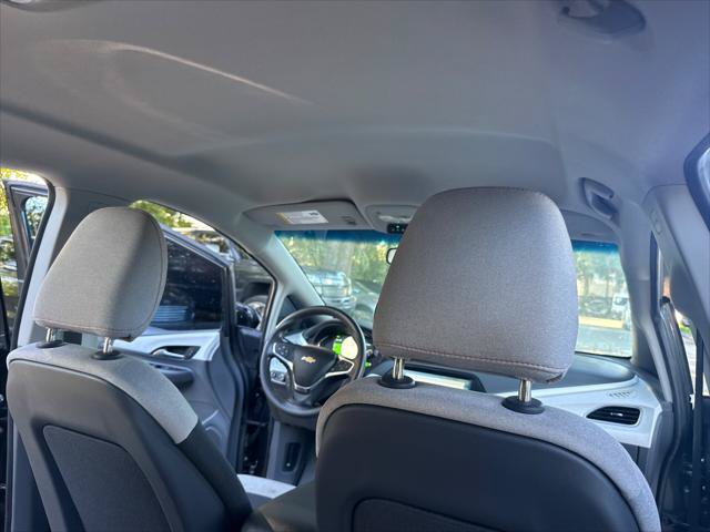 Used 2020 Chevrolet Bolt LT FWD image 17