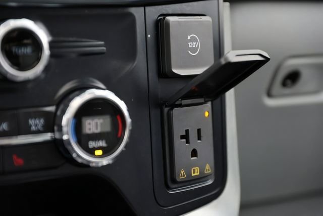 Used 2021 Ford F150 Limited image 35