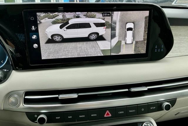 Used 2023 Hyundai Palisade Calligraphy w/ Winter Package image 44