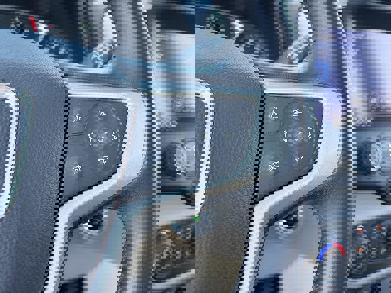 Used 2018 GMC Terrain SLT w/ Preferred Package image 22