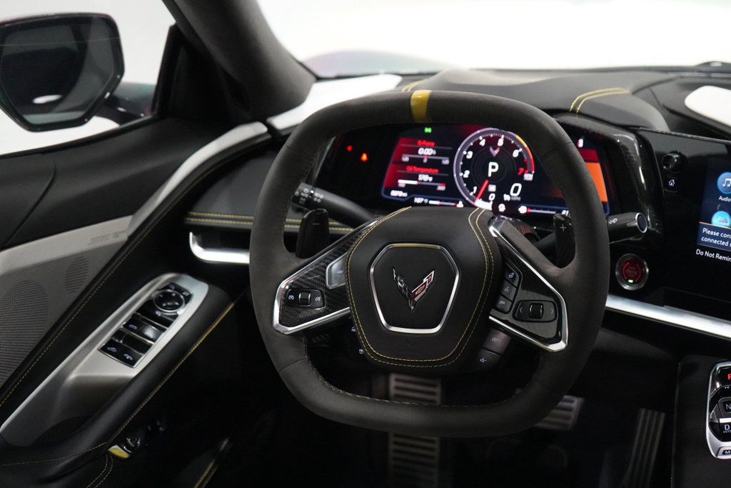 Used 2022 Chevrolet Corvette Stingray Premium Conv RWD image 17