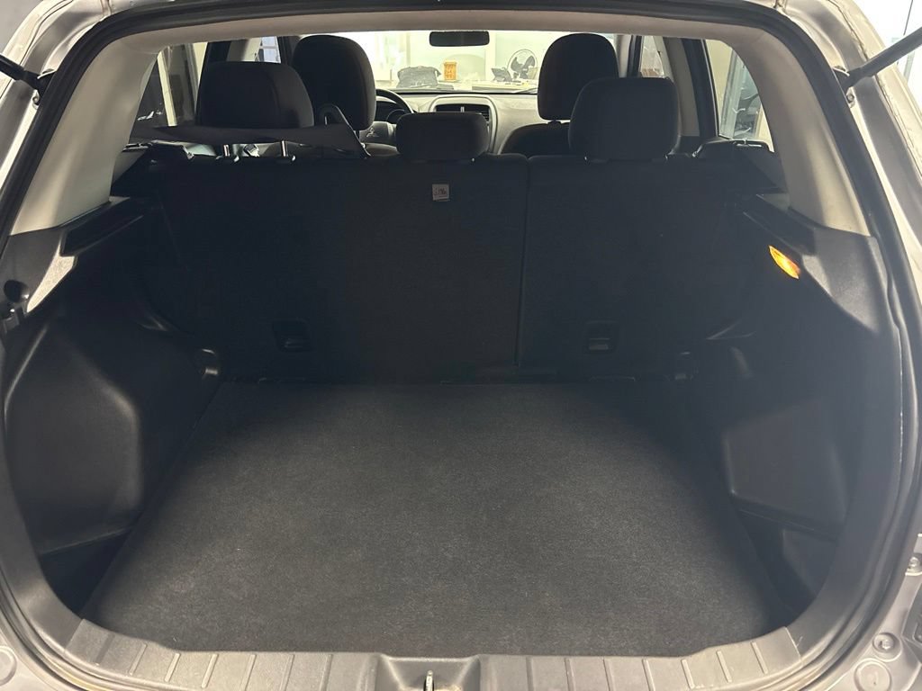 Used 2020 Mitsubishi Outlander Sport ES FWD image 5