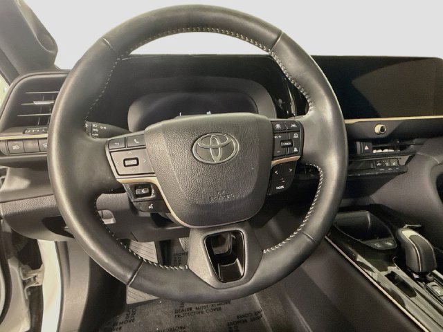 Certified 2026 Toyota Crown Platinum AWD/4WD image 13