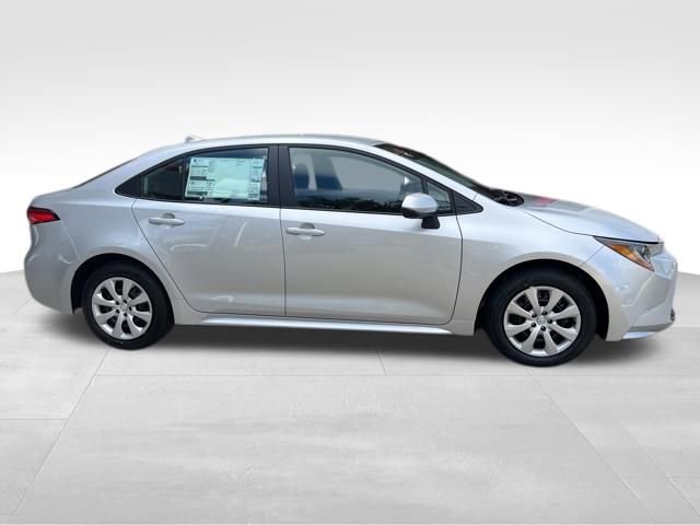 New 2026 Toyota Corolla LE image 5