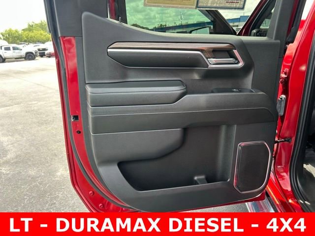 Used 2023 Chevrolet Silverado 1500 LT w/ Convenience Package II image 13