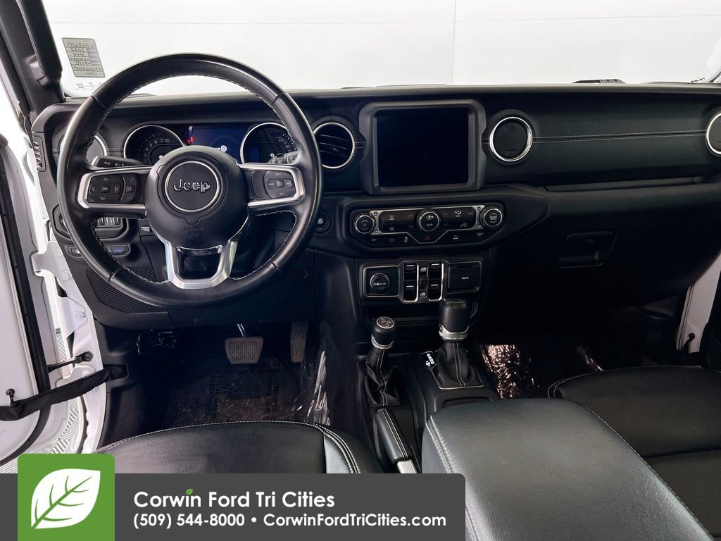 Used 2022 Jeep Wrangler Unlimited Sahara image 23