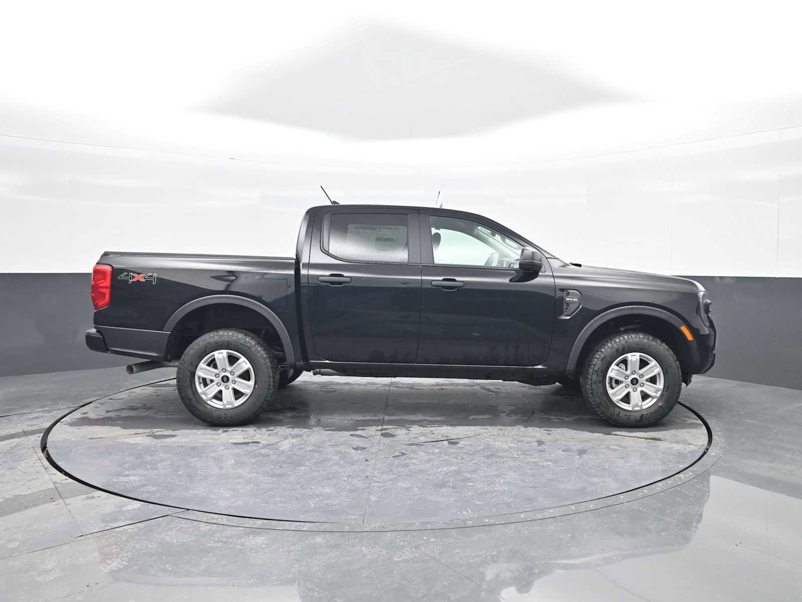 Used 2025 Ford Ranger XL w/ Trailer Tow Package AWD/4WD image 9