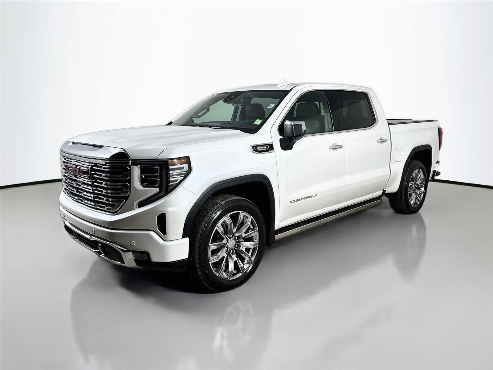 Used 2024 GMC Sierra 1500 Denali w/ Denali Reserve Package AWD/4WD image 5