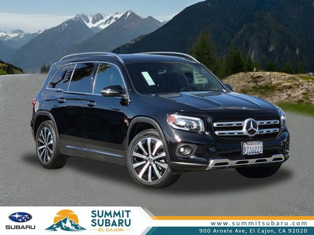 Used 2021 Mercedes-Benz GLB 250 4MATIC w/ Premium Package image 1