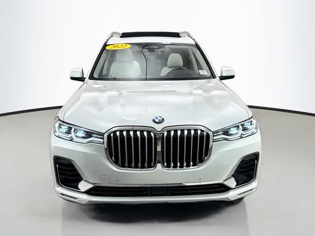 Used 2022 BMW X7 xDrive40i w/ Premium Package AWD/4WD image 2