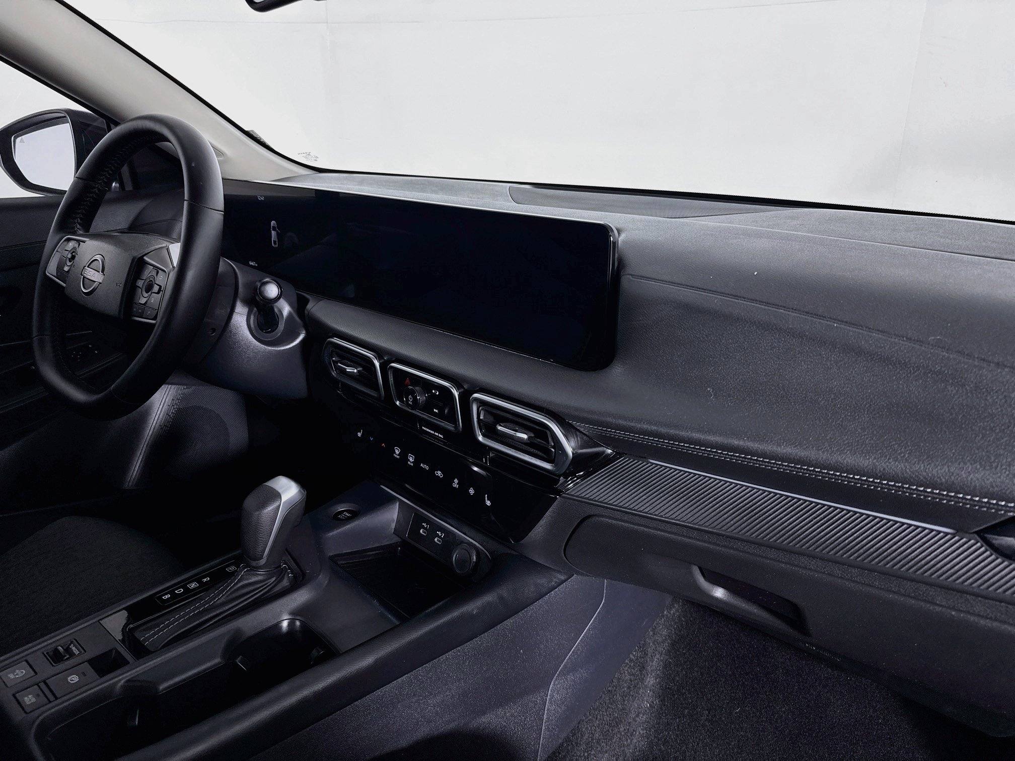 Used 2026 Nissan Sentra SV w/ SV Convenience Package FWD image 52