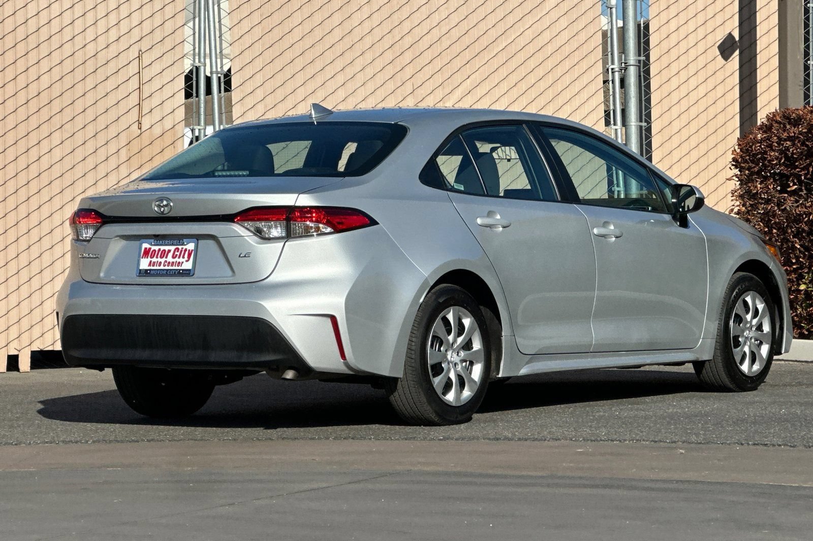 Used 2026 Toyota Corolla LE FWD image 4