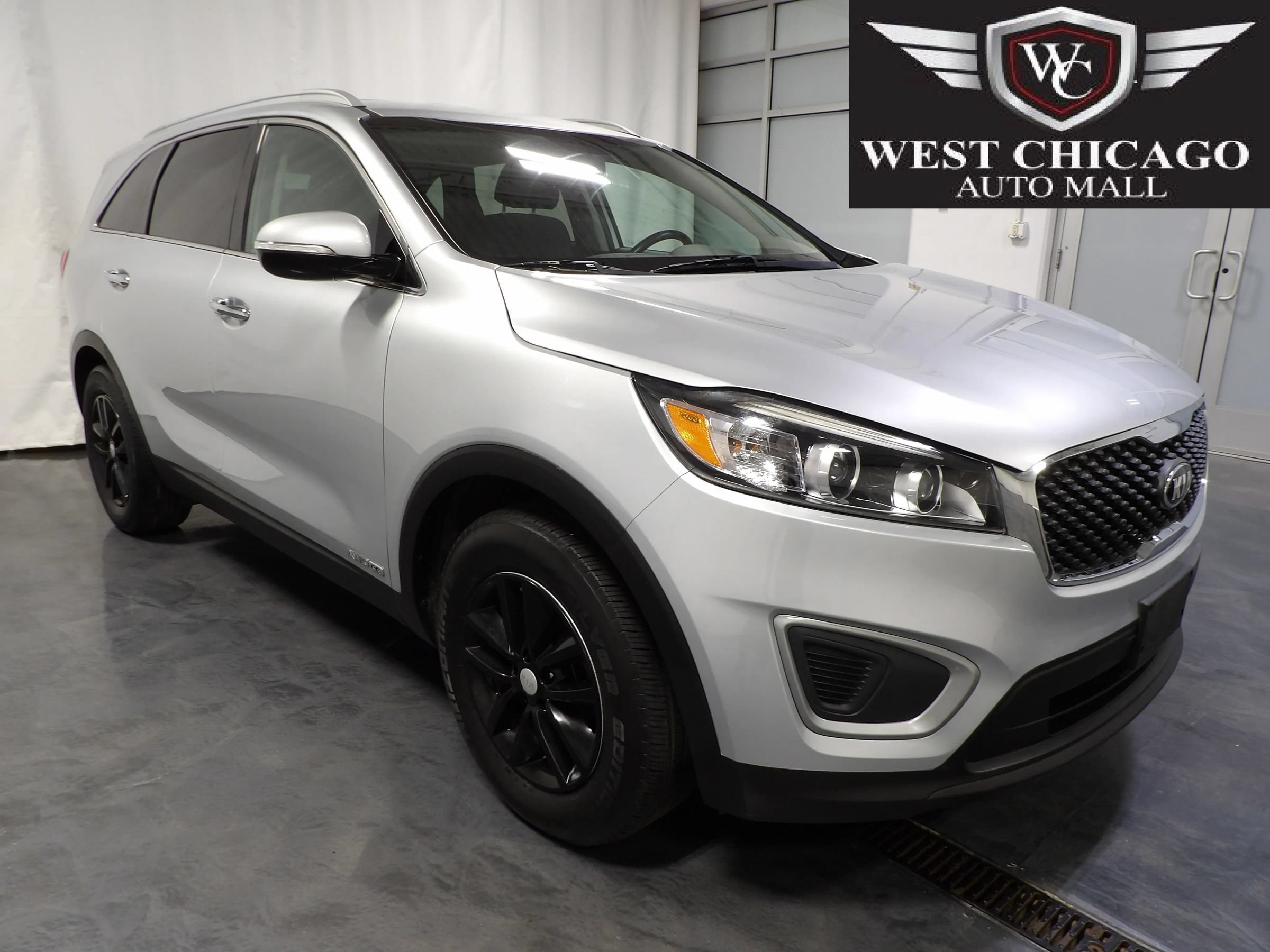 Used 2018 Kia Sorento LX w/ LX V6 Convenience Package