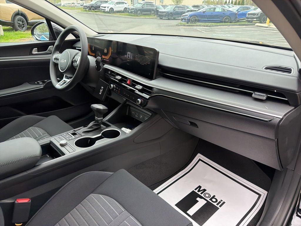 New 2026 Kia K5 LXS FWD image 12
