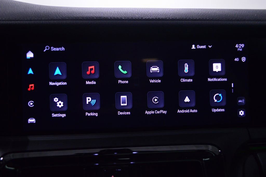 Certified 2025 Porsche Panamera 4 AWD/4WD image 28