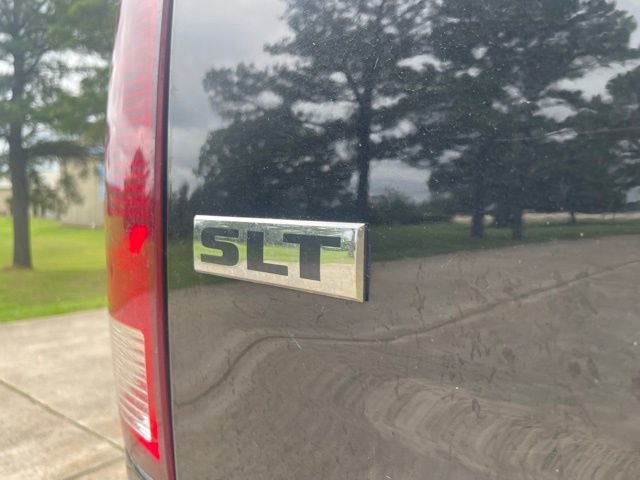 Used 2024 RAM 1500 Classic SLT AWD/4WD image 8