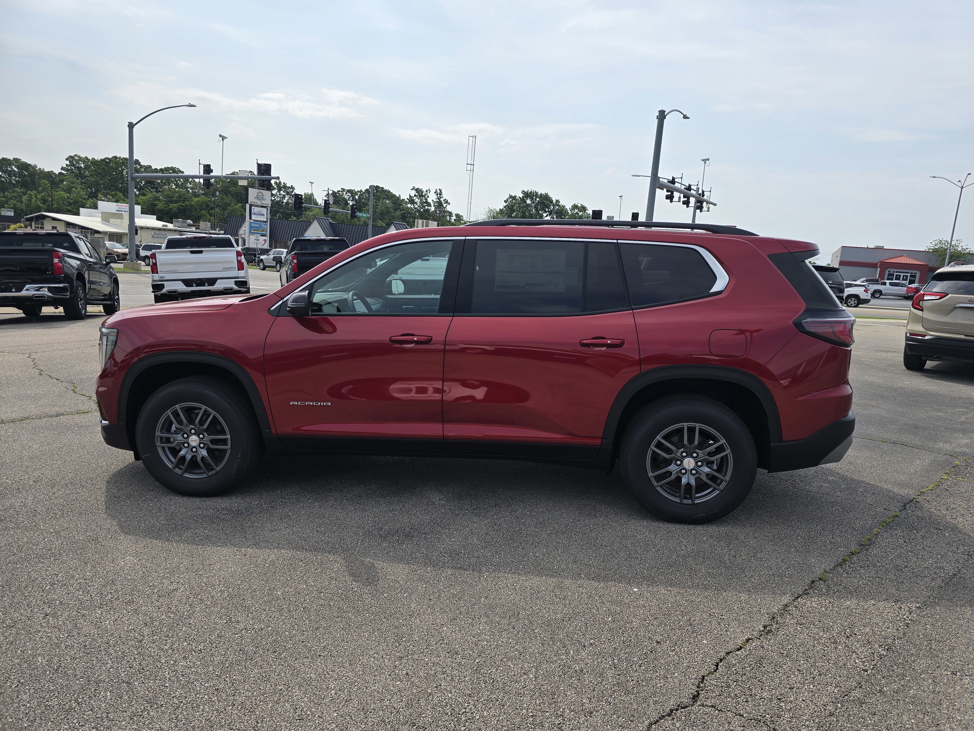 New 2025 GMC Acadia Elevation image 6