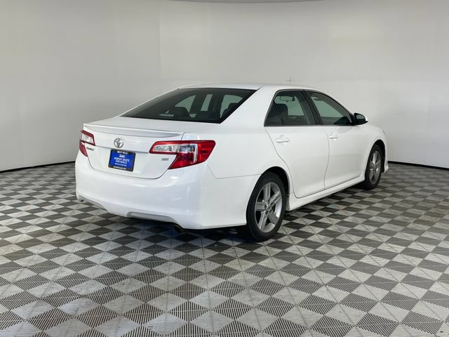 Used 2012 Toyota Camry SE FWD image 15