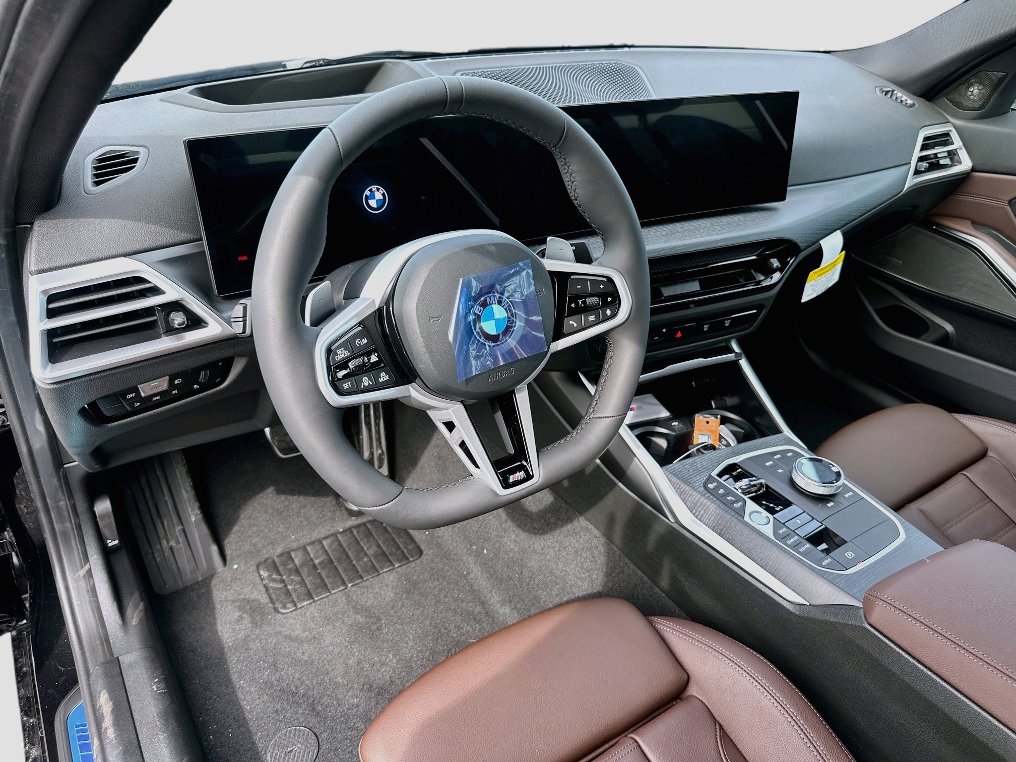 New 2026 BMW 330i Sedan w/ M Sport Package RWD image 7