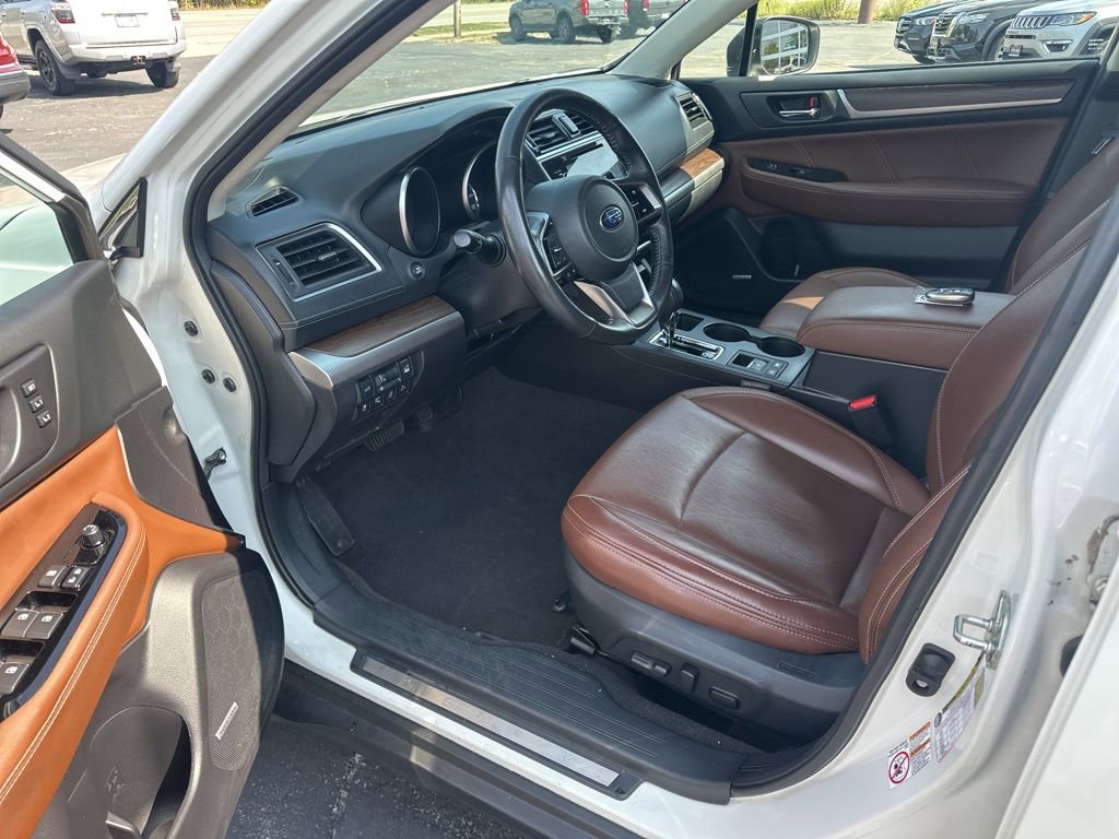 Used 2018 Subaru Outback 3.6R Touring image 12