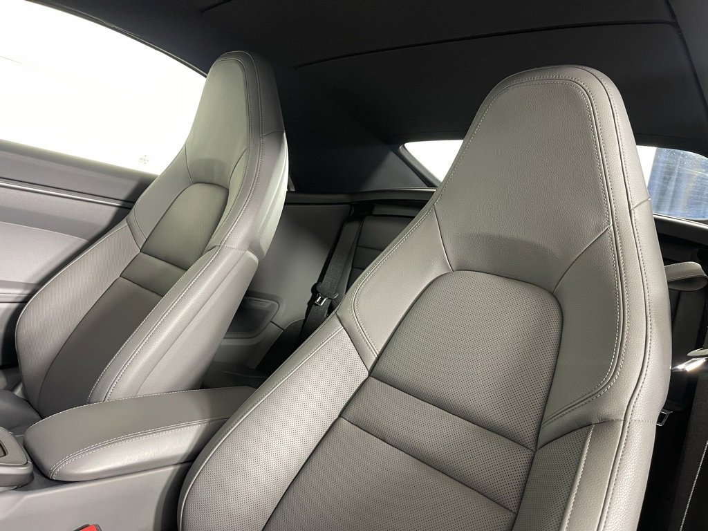 Certified 2020 Porsche 911 Carrera image 5