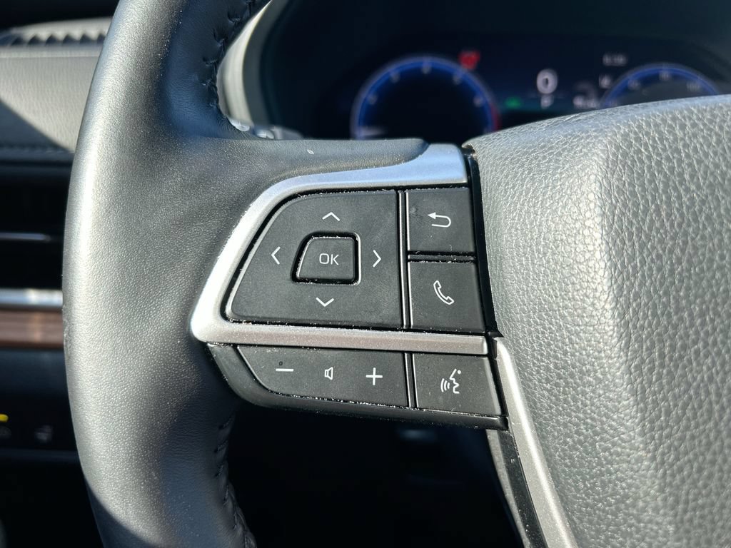 Used 2024 Toyota Grand Highlander FWD image 30